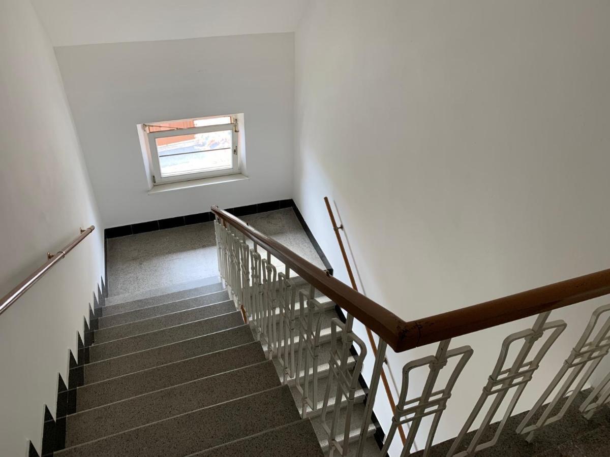 Residence Sarka Praag Buitenkant foto